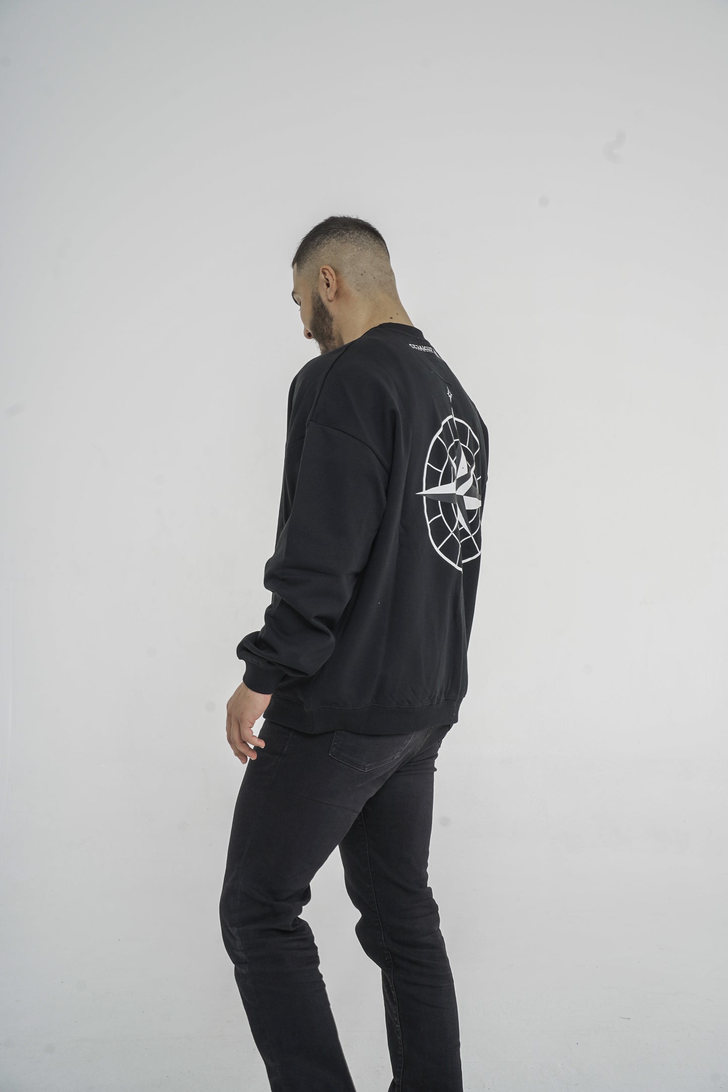 JET BLACK SWEATSHIRT